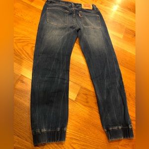 Tween Levi’s blue Jean joggers/ jeggings sz 10-12 yrs Medium;worn maybe 3xs NWOT
